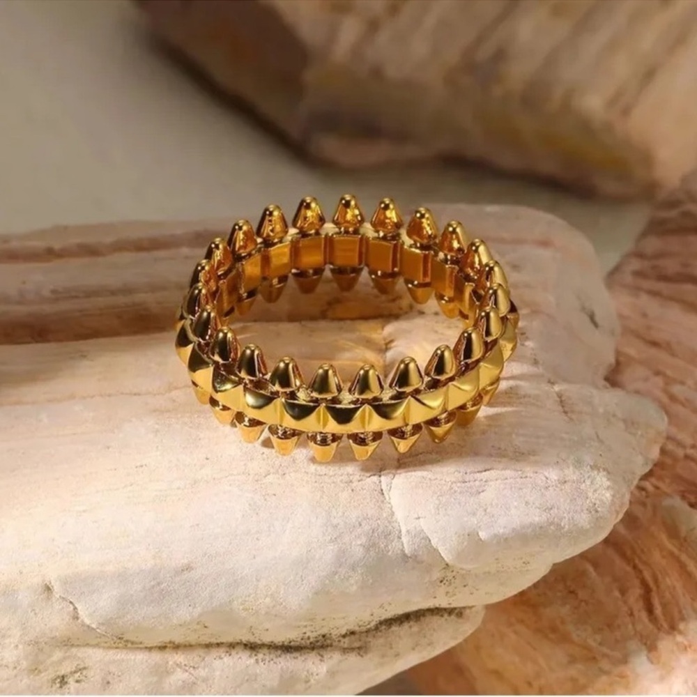 CLASH DE GOLD RING - Picture 3 of 3